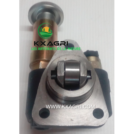 POMPE D'ALIMENTATION EN CARBURANT POUR CASE - DEUTZ - MASSEY FERGUSON - SAME Référence: CERMAG : 11854