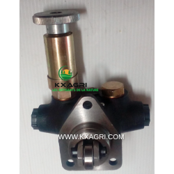 POMPE D'ALIMENTATION CARBURANT POUR BERLIET - FIAT - DEUTZ - MAN - MWM - NEW HOLLAND - VALMET Référence: CERMAG : 11857