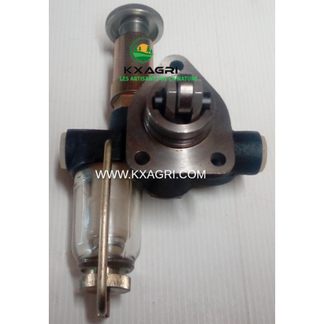 POMPE D'ALIMENTATION EN CARBURANT POUR CASE - FIAT - HANOMAG - NEW HOLLAND - SAURER AVEC FILTRE Référence: cermag : 11859